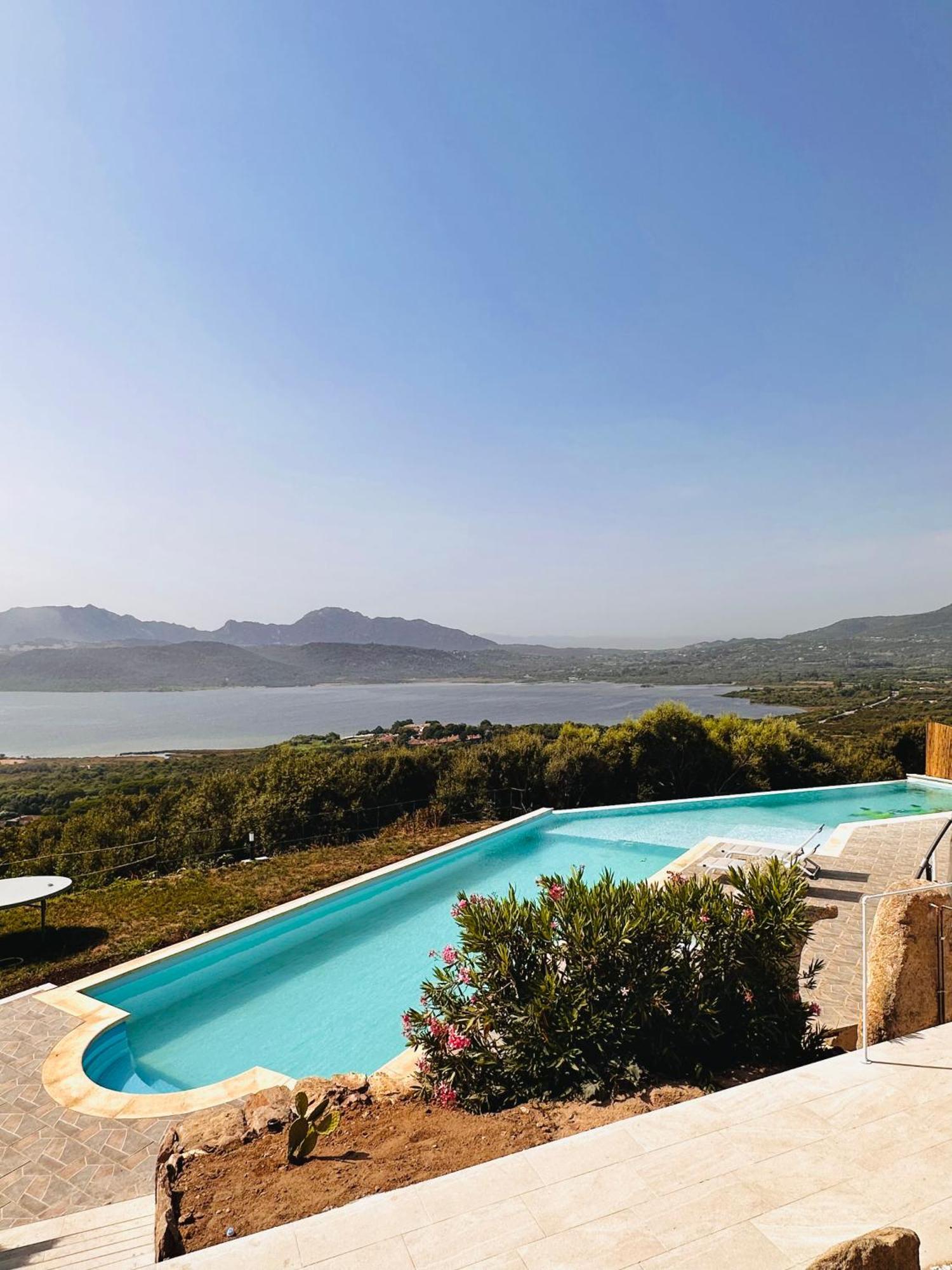 Domo S'Altura Hotel Porto Rotondo Buitenkant foto